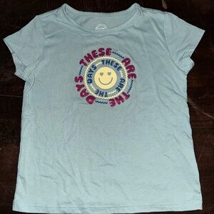 Kids Short Sleeve Light Blue Smile Graphic Tee